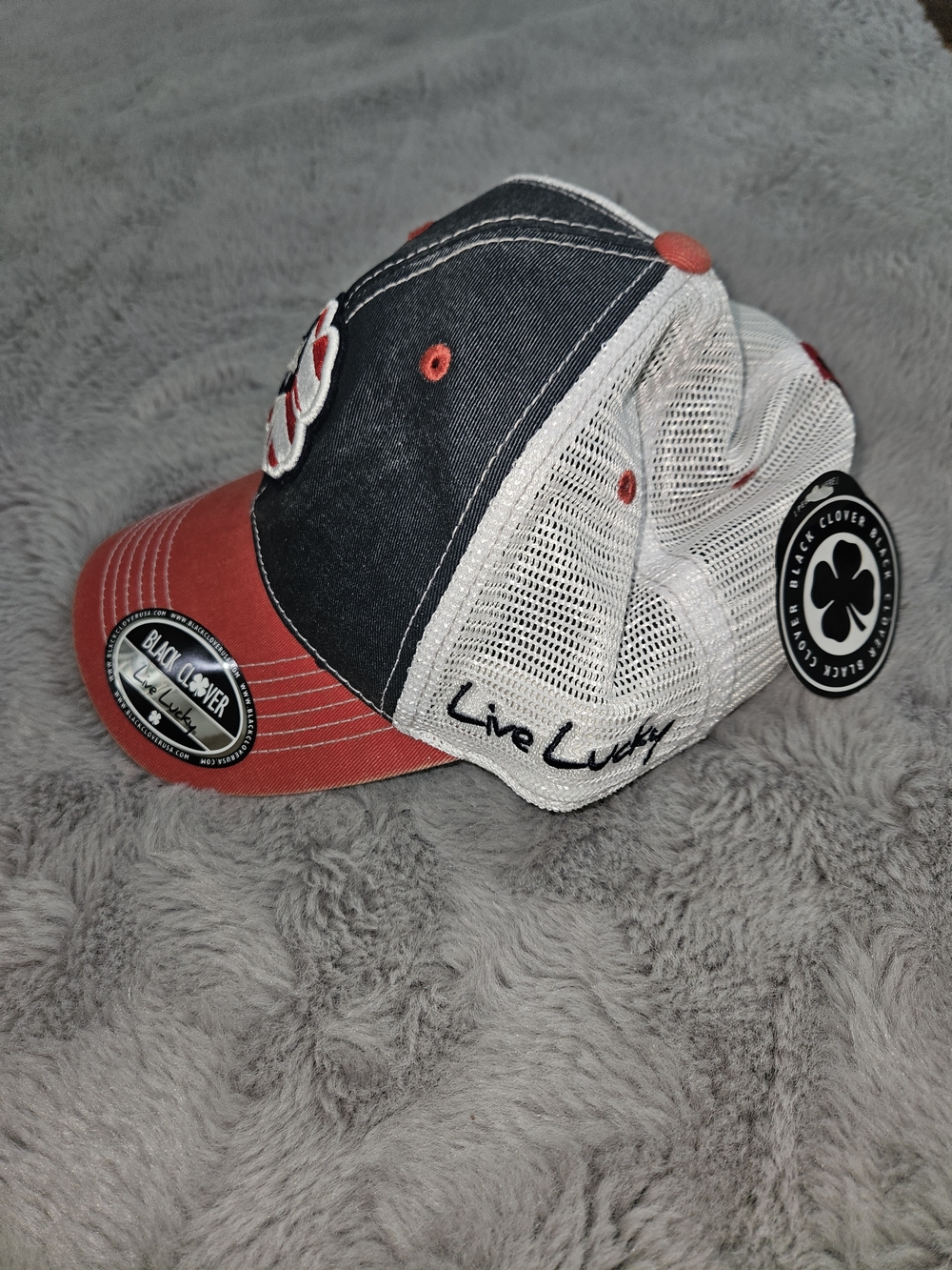 NEW! Black Clover Red & Navy Trucker Hat with American Flag Clover Patch NWT - Picture 5 of 12